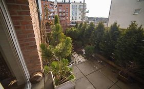 Przytulne nowoczesne studio z tarasem nad Dunajcem